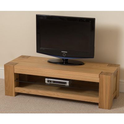 Kuba Solid Oak Small Widescreen TV Unit